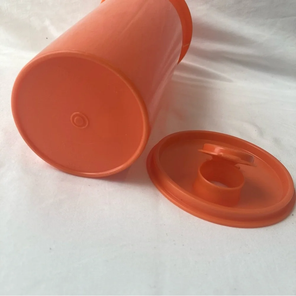 Tupperware Vintage Orange Travel Tall Cup 262 w Lid 603 Retro 80s Flip Top Sip
